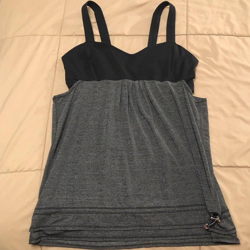 Lululemon Silver Top